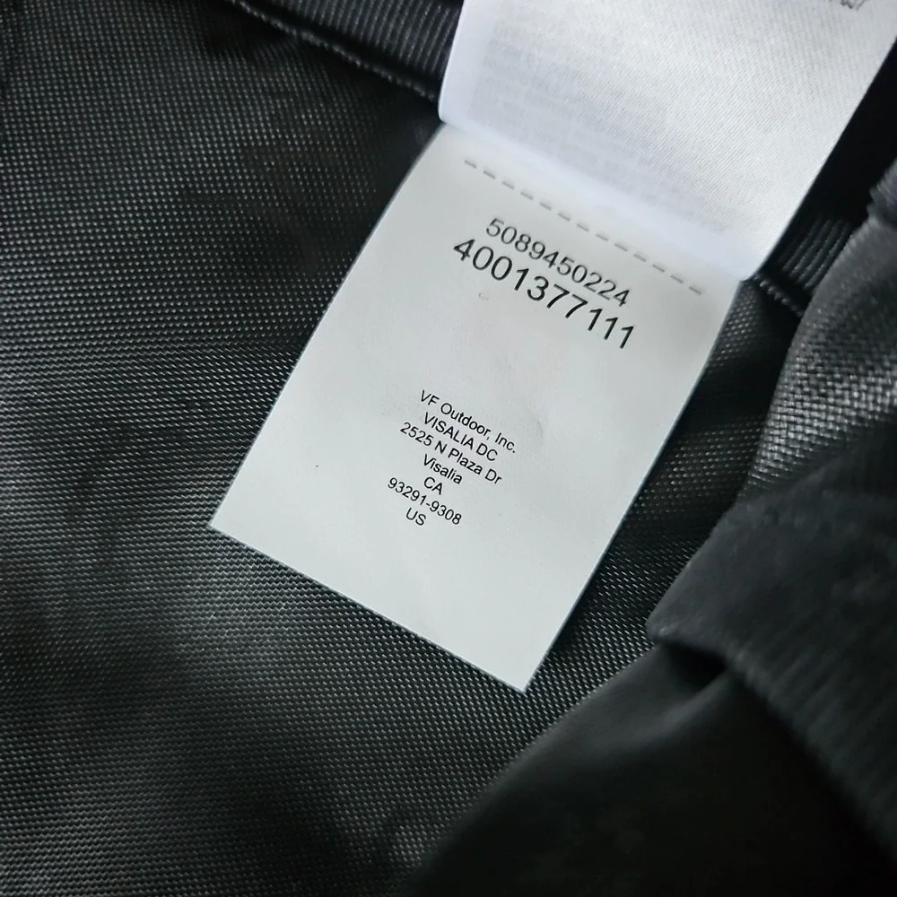 JanSport Black Cross Town Plus 15